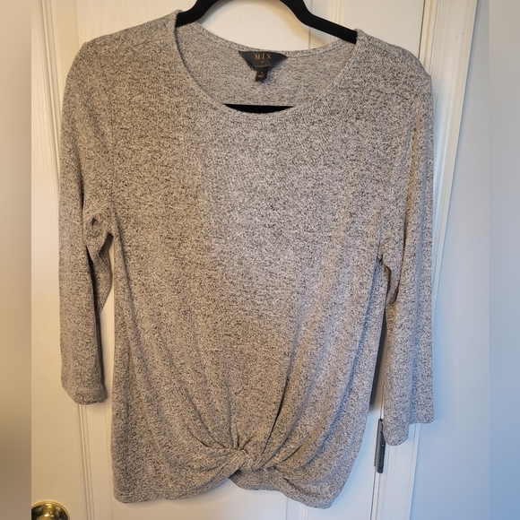 Size S. Heather Gray Women's Top With Tie Knot Accent. - Picture 1 of 4